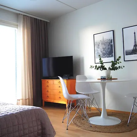 Vip - Close To Airport And Tikkurila Train Station *